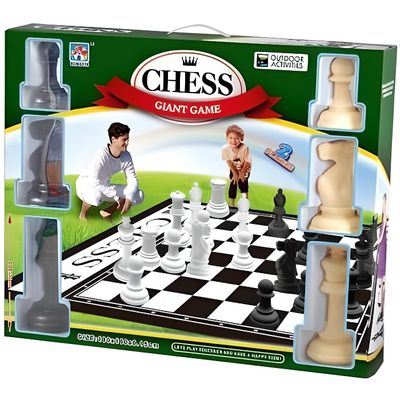 Giant chess game - Otloubnow