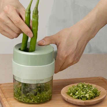 Handheld rechargeable chopper - Otloubnow