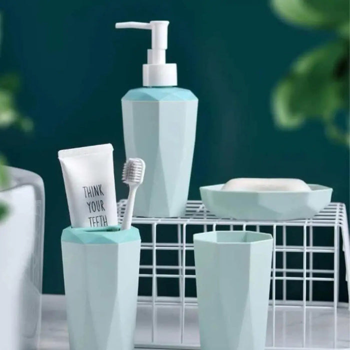 4 pcs bathroom set - Otloubnow