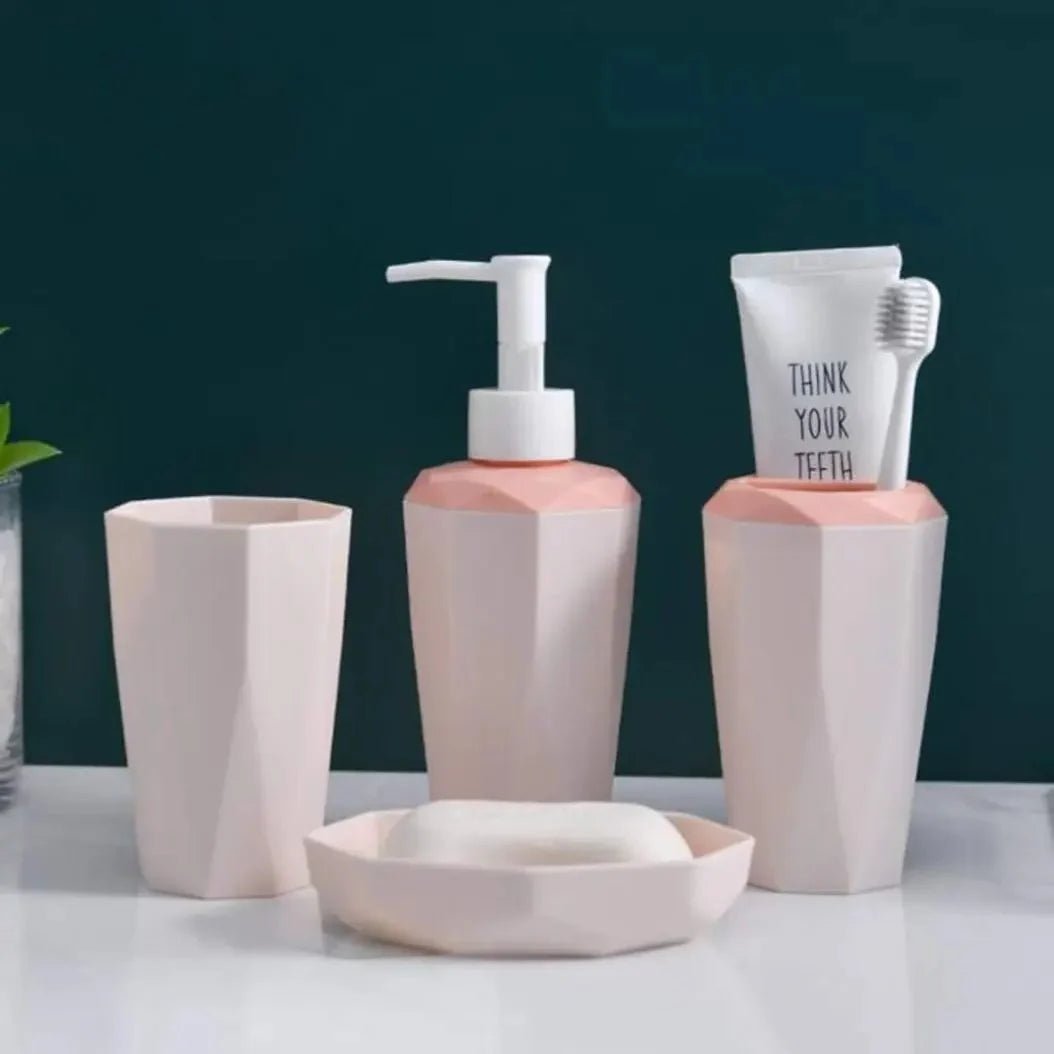 4 pcs bathroom set - Otloubnow