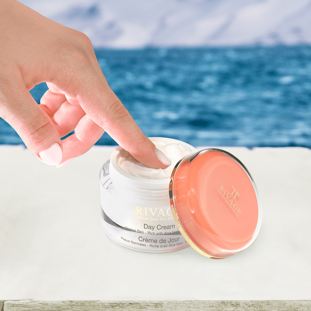 Day Cream with Aloe Vera for Normal Skin – SPF 15 – Jar 50ml - Otloubnow