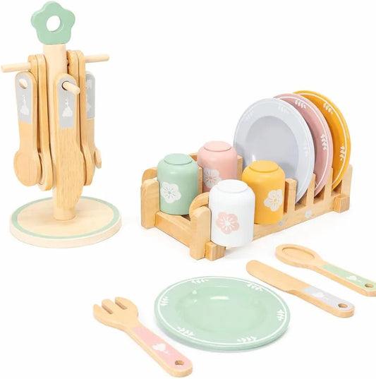 My little dinnerware wood set - Otloubnow