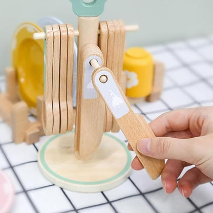 My little dinnerware wood set - Otloubnow
