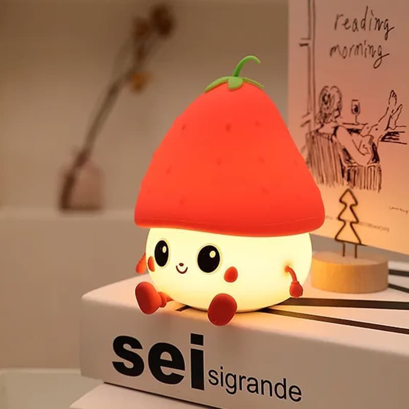 Adorable LED Strawberry Night Light - Otloubnow