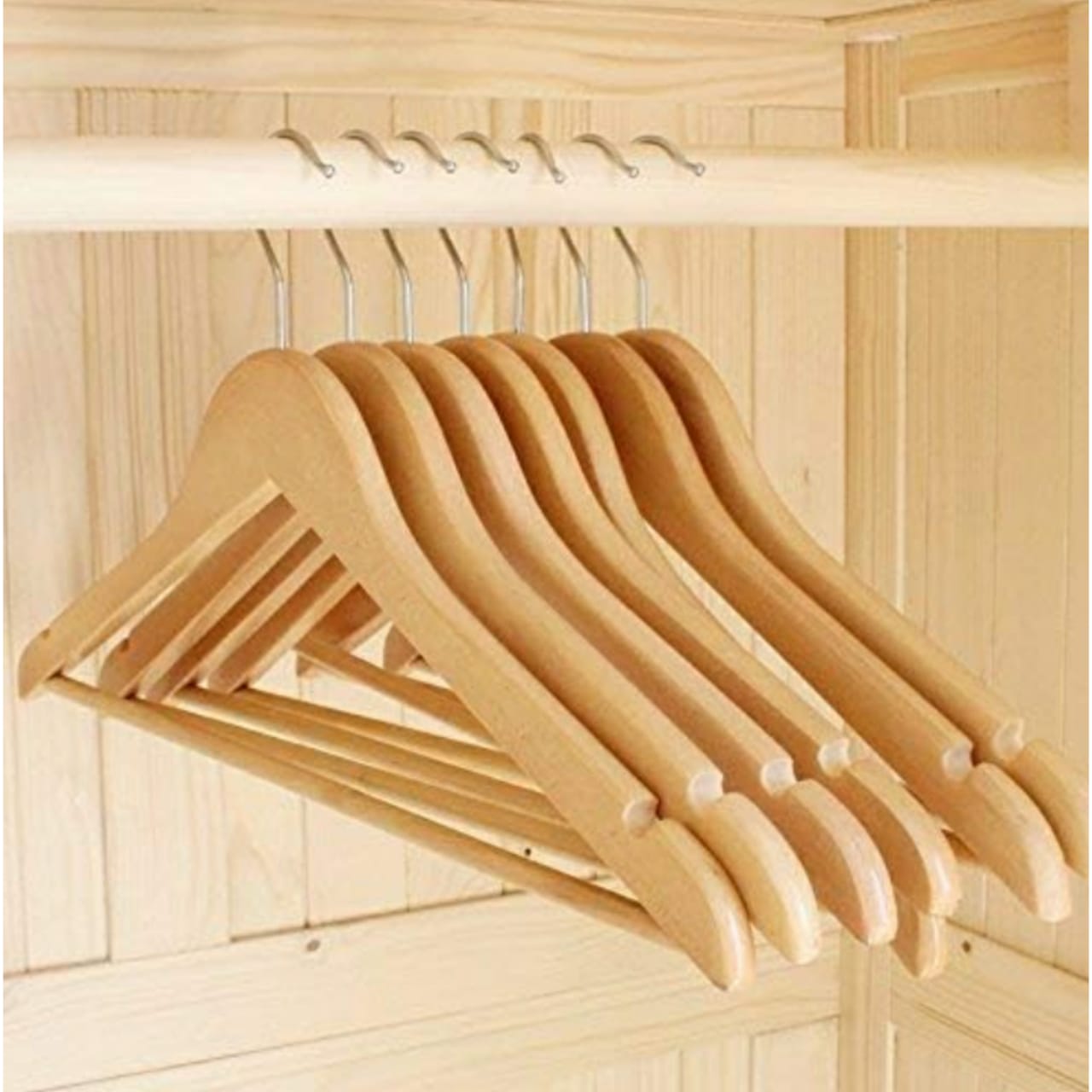 Wooden hangers set of 3 - Otloubnow