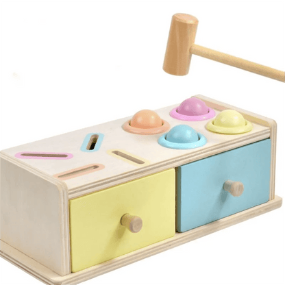 Wooden Montessori hammer and coin box - Otloubnow