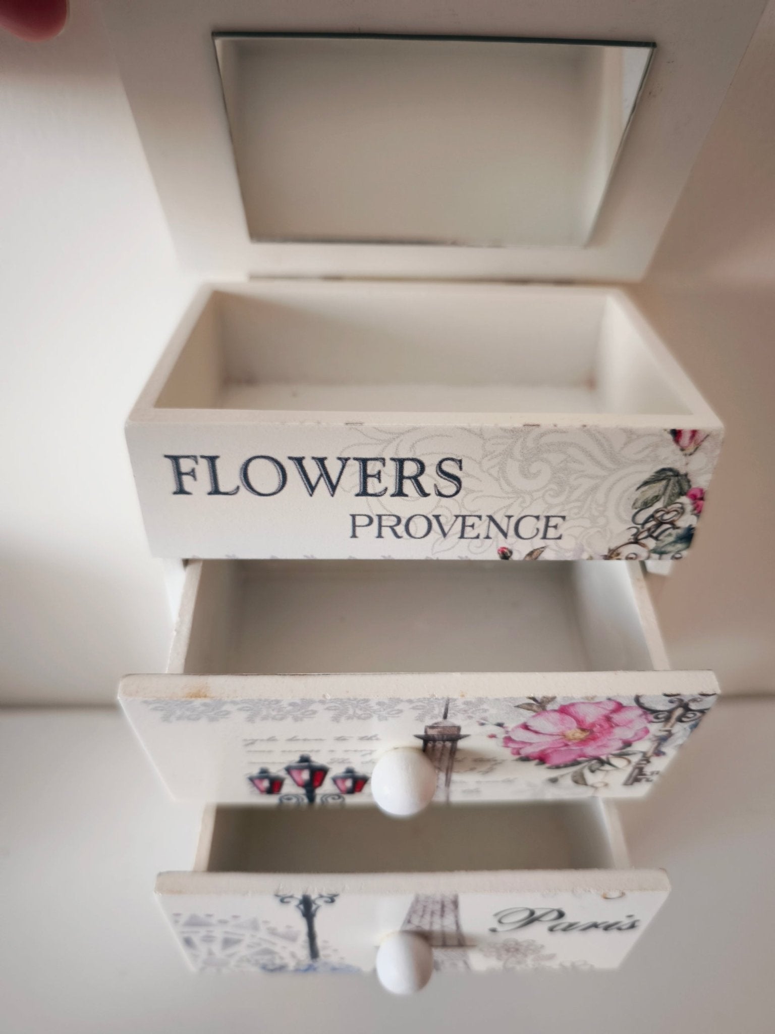 Wooden organizer - Otloubnow