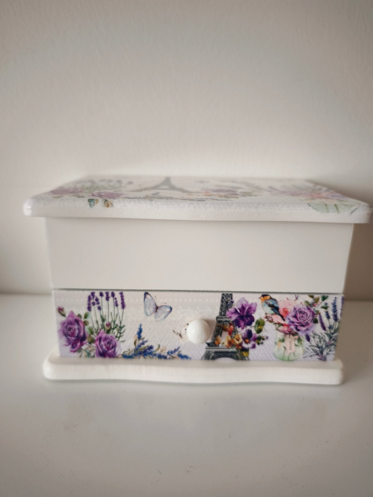 Wooden organizer - Otloubnow